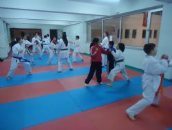 Gençlikspor'dan karate atağı